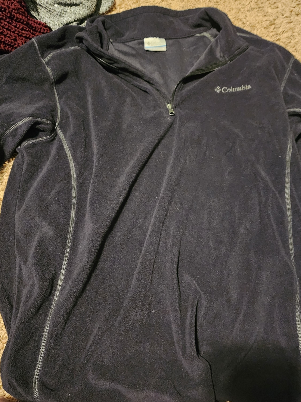 Columbia Men’s Dark Gray Half-Zip Fleece Pullover